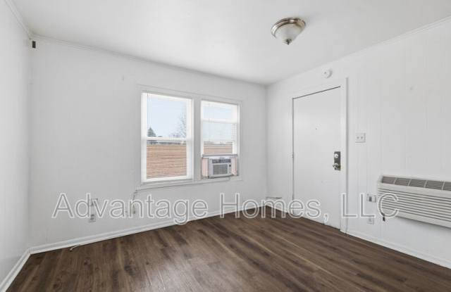 1015 N Scott Avenue #8 Gallery 3