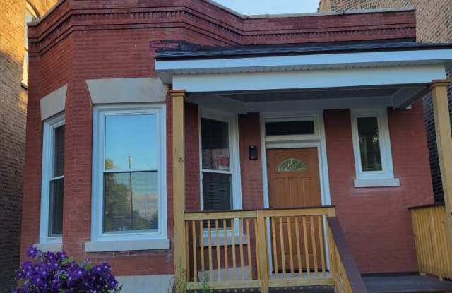1344 South Fairfield Avenue Gallery 2