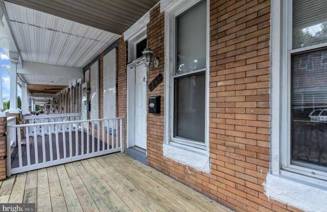 3027 WALBROOK Avenue Gallery 2