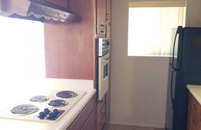 2 Bedroom 2 Bath Mesa Home! Gallery 4