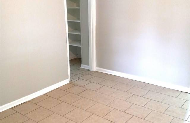 9 Besma Dr photos photos