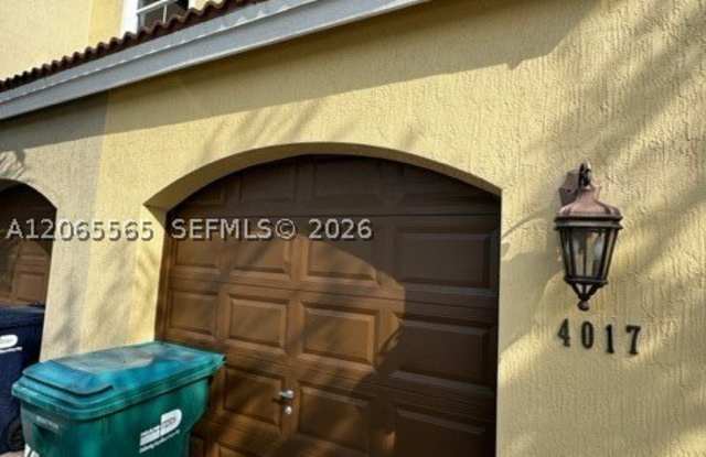 4017 SW 149th Ct Gallery 1