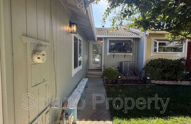 110 Bryce Way Gallery 2