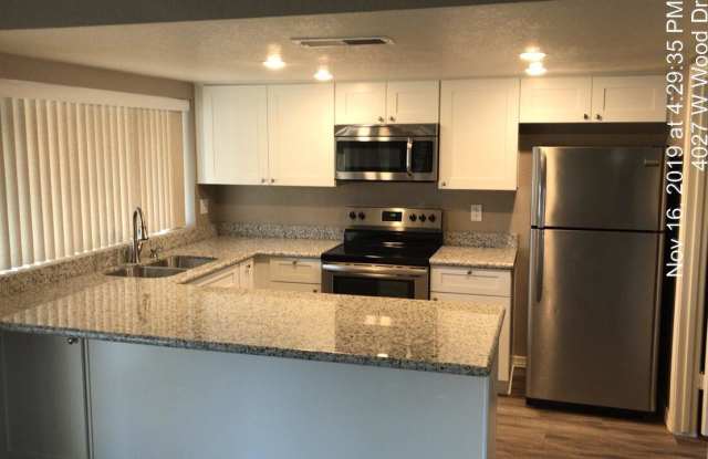 4027 W WOOD Drive Gallery 2