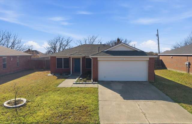 3/2/2 Near Sherman High School! - 1112 Pintail, Sherman, TX 75092