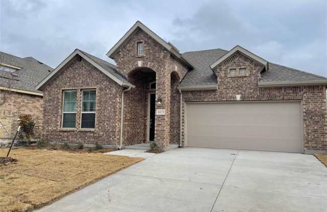 613 taylor Drive photos photos