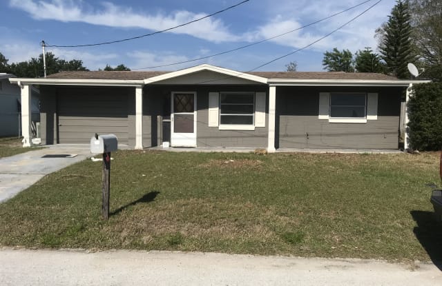 5207 Suwannee Dr - 5207 Suwannee Dr, Elfers, FL 34652