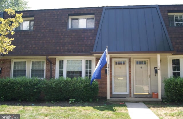 142 S VIRGINIA AVE #30 - 142 South Virginia Avenue, Falls Church, VA 22046