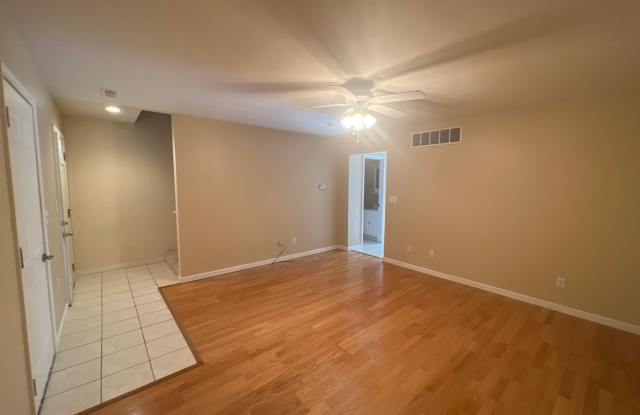 Coming Soon!! CHATHAM 2 BEDROOM 1.5 BATH CONDO Gallery 3