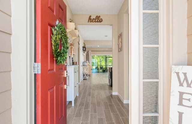 Like-New Home in a Peaceful Neighborhood Gallery 4