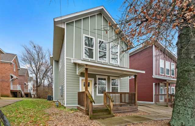 304 S College Ave, Fayetteville, AR 72701 Gallery 3