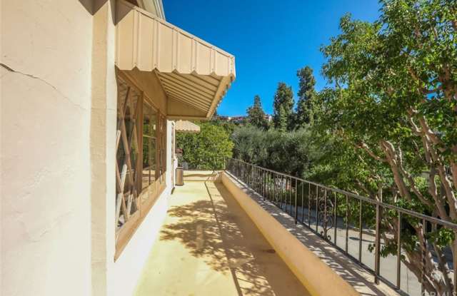 13705 Glen Court Gallery 3