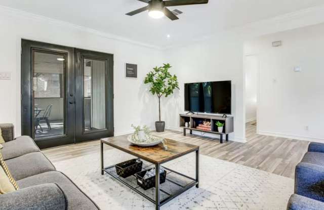 2902 Donnell Dr Gallery 3