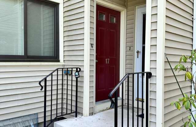 17 Lance Circle unit: 17 photos photos