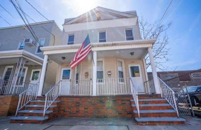 100 WEST 12TH ST - 100 West 12th Street, Bayonne, NJ 07002 100 WEST 12TH ST - 100 West 12th Street, Bayonne, NJ 07002