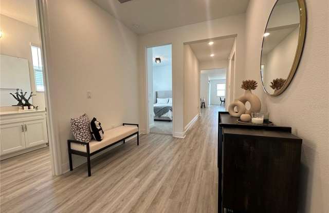 5225 MEADOW SONG DRIVE Gallery 4