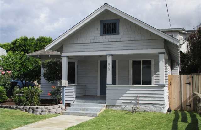 973 Locust Street Gallery 2