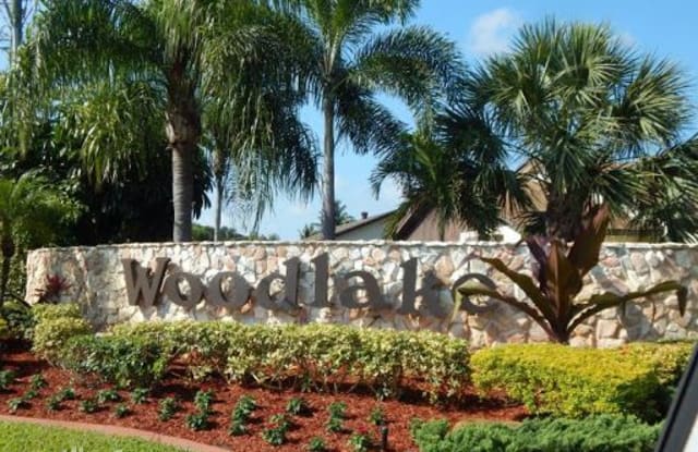 335 SW 28th Ave - 335 Southwest 28th Avenue, Delray Beach, FL 33445