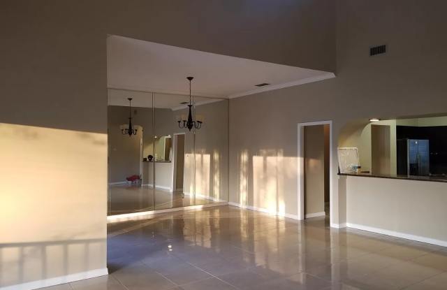40 Alvarado Avenue photos photos