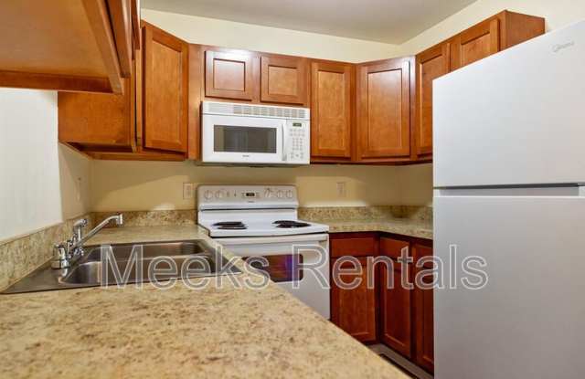 19532 Midland Trail Gallery 4