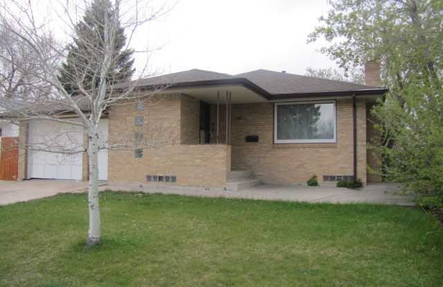 2114 E 18th street - BF - 2114 East 18th Street, Cheyenne, WY 82001