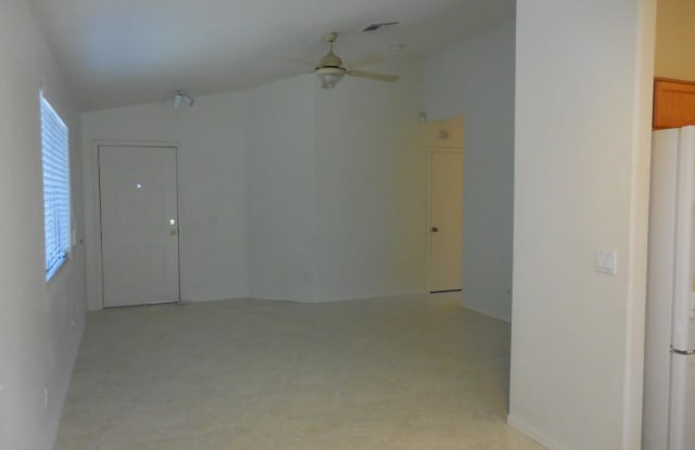 3047 W ZACHARY Drive Gallery 3