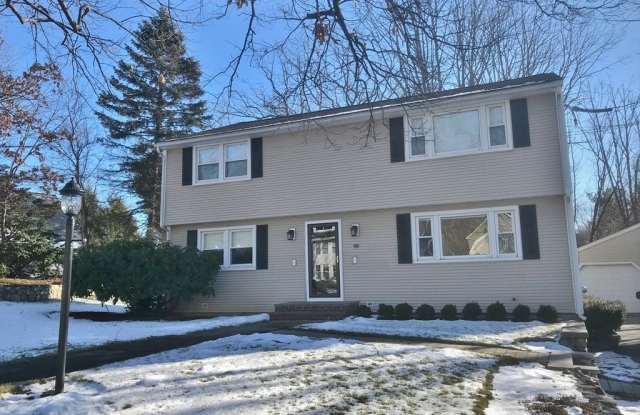 59 Haverhill Street - 59 Haverhill Street, Essex County, MA 01810