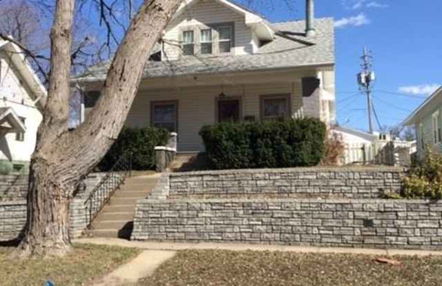 1026 S Paxton Gallery 2