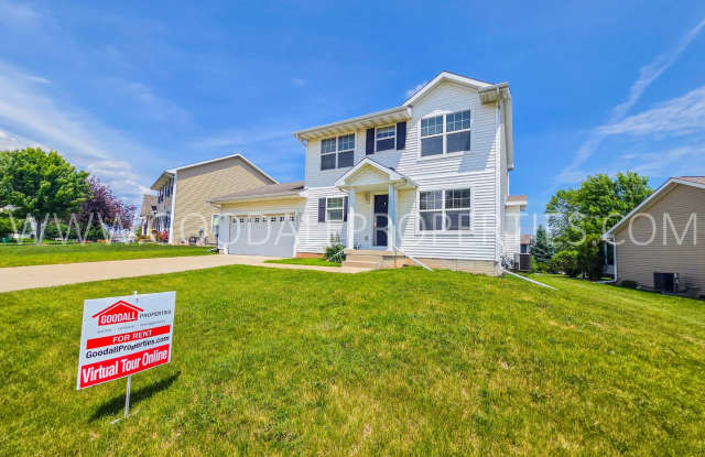 Urbandale Home in Waukee Schools with Office, Fireplace & 2-Car Garage photos photos