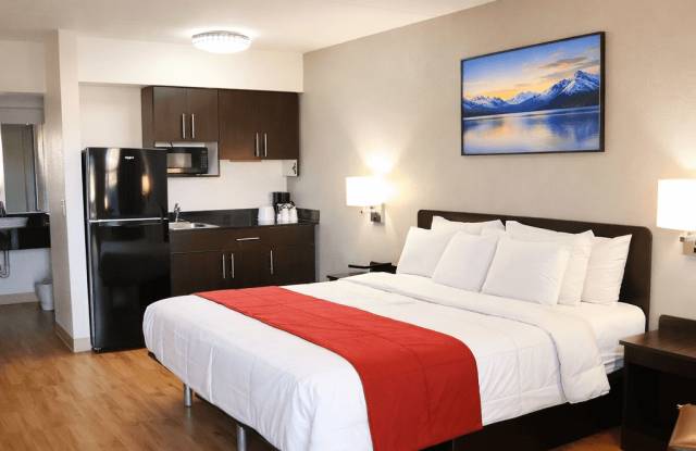 Trailhead Flats photos photos