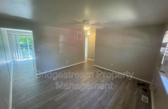 5474 Broomall Street photos photos