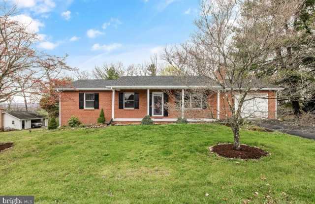 260 HILL CREST DRIVE - 260 Hill Crest Drive, Hampshire County, WV 26711 260 HILL CREST DRIVE - 260 Hill Crest Drive, Hampshire County, WV 26711