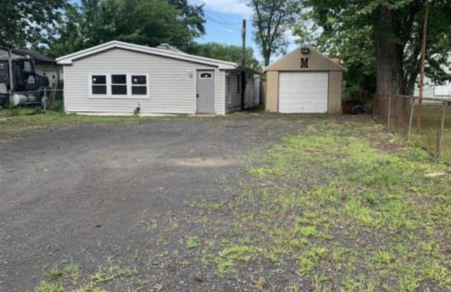 1379 MINOT AVENUE - 1379 Minot Avenue, Croydon, PA 19021