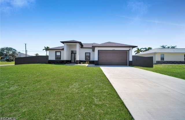 1400 NW 1st Street photos photos