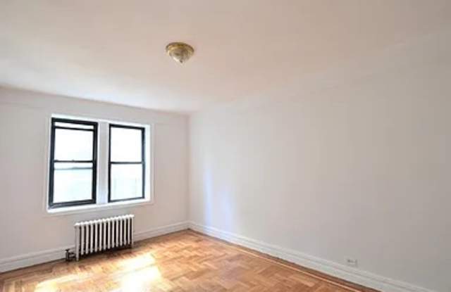 1076 Nelson Ave Apt 8F Gallery 4