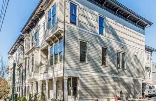 998 Mauldin Street # 4 Gallery 3