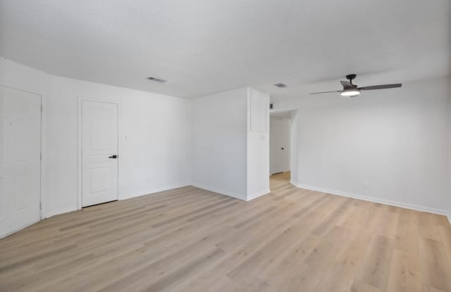 700 Lyle West Avenue - B photos photos