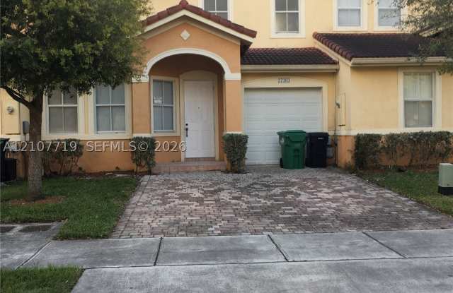27303 SW 138th Path Gallery 1