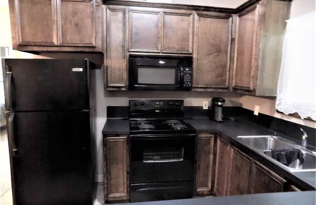 4110 CALLICOATTE APT B Gallery 3