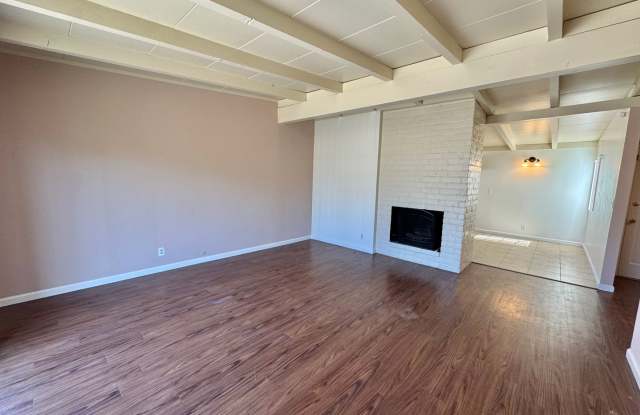 8353 Mulberry - 4bd, 2bth Gallery 1