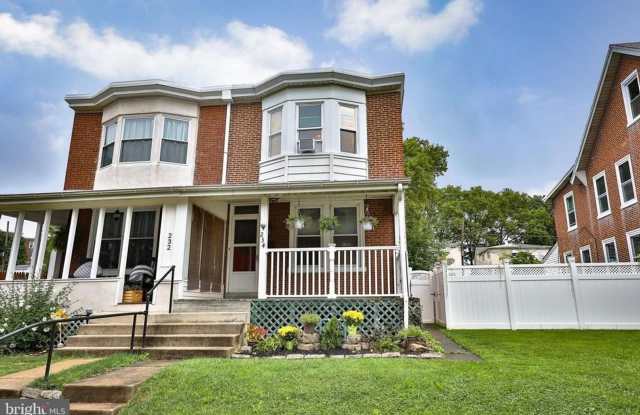 Charming Twin Home in Conshohocken - Cozy, Convenient, and Full of Character - 234 East 10th Avenue, Conshohocken, PA 19428