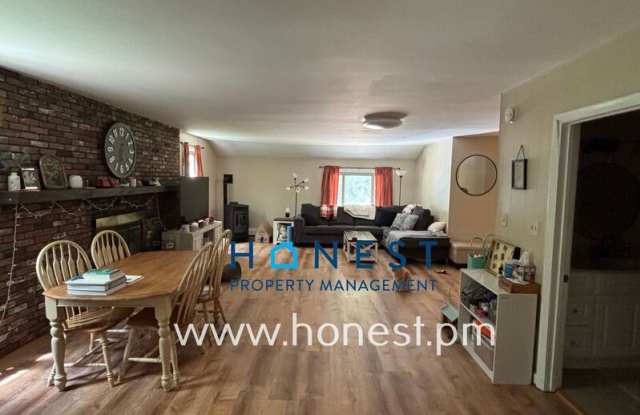 206 Derosay Avenue photos photos