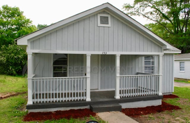 153 2nd St NE Graysville, AL 35073 - 153 2nd St SE, Graysville, AL 35073