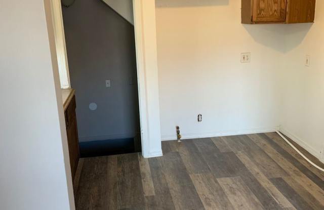 9113 Ward Gallery 3