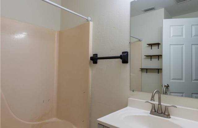 4323 7th Street W Gallery 4