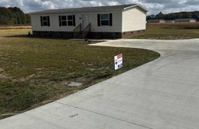 4076 Meadow Road N - 4076 Meadow Road, Robeson County, NC 28358