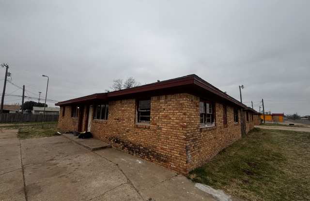 711 47th Street - A photos photos