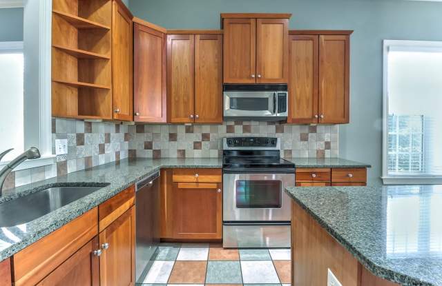 1506 Goose Landing Circle Gallery 4