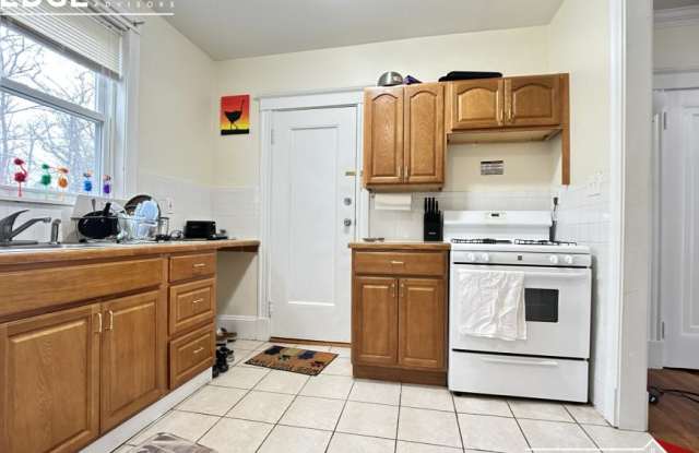 5 Pama Gardens - 5 Pama Gardens, Boston, MA 02135