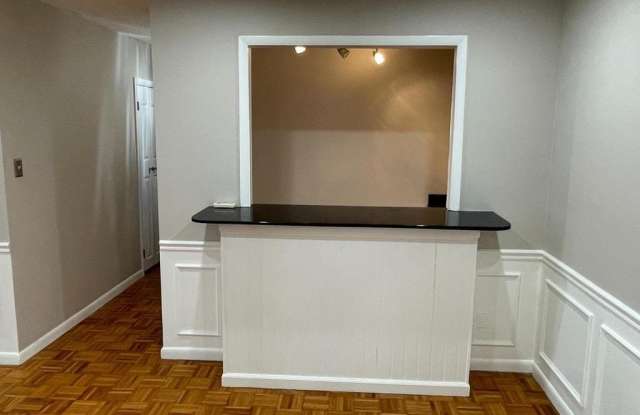 319 OLD FORGE CROSSING Gallery 3